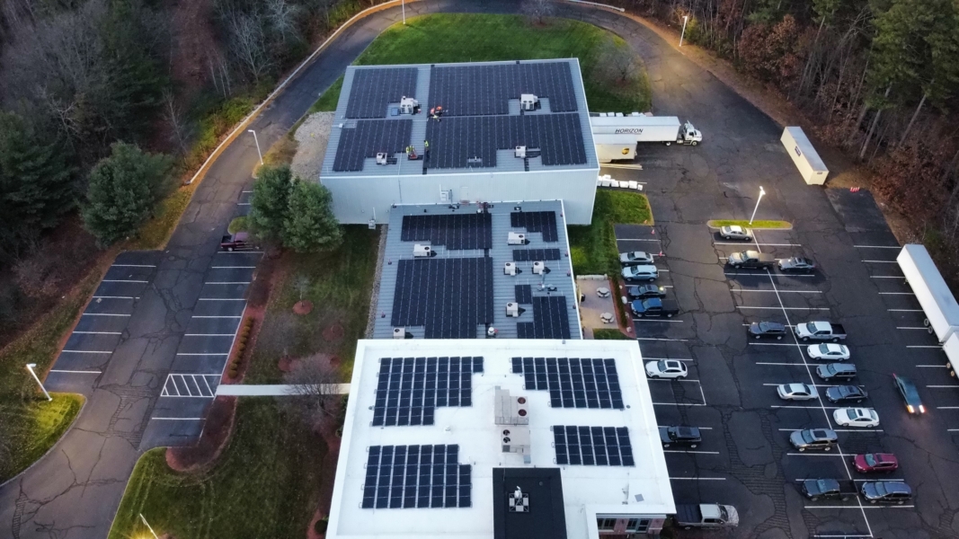 US headquarters equipped with rooftop solar panels scaled e1680866254875